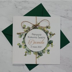 Kwadratowe Zaproszenia na Komunię z wiankiem i eko sznurkiem C 60